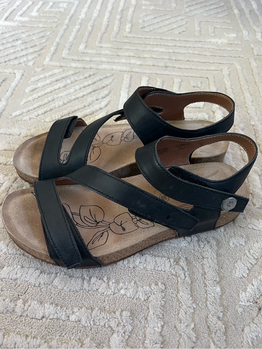 Josef Seibel Womens Size 39 Black Adjustable Cork Footbed Sandals Comfort Velcro
